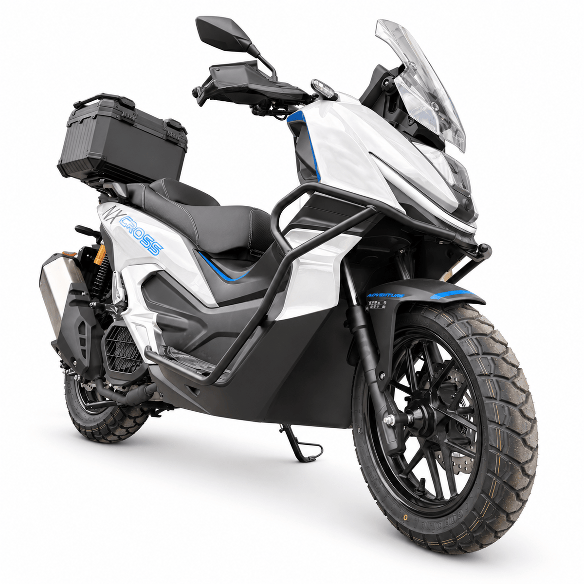 NEXT NXCross 125i – 125ccm Benzinroller in Grau mit Topcase, tiefe Schrägansicht