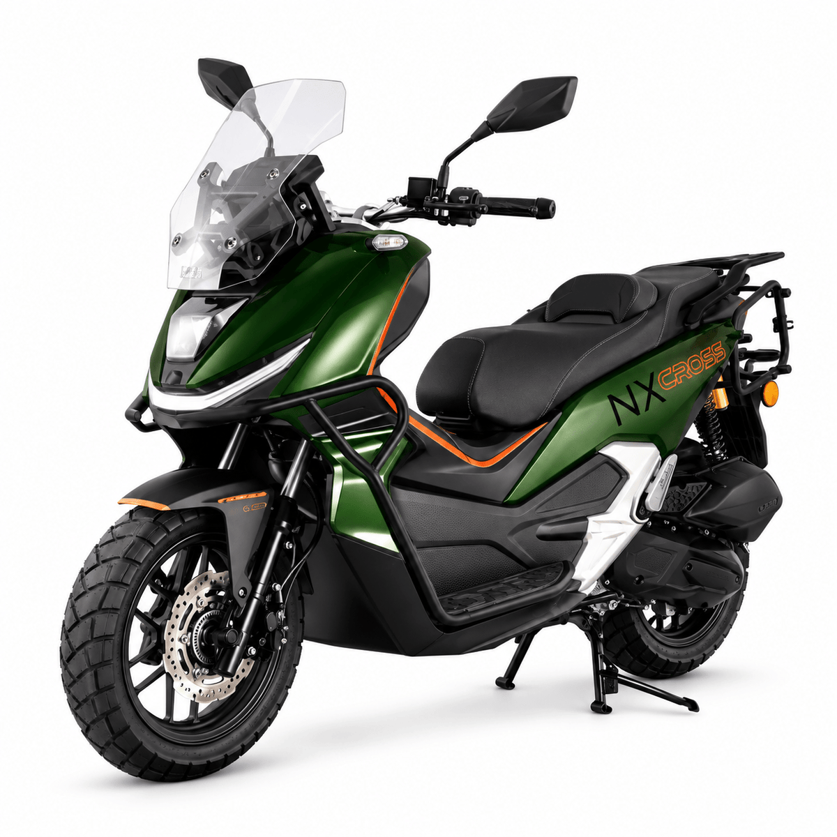 NEXT NXCross 125i in Grün mit orangefarbenen Akzenten – Schrägansicht vorne